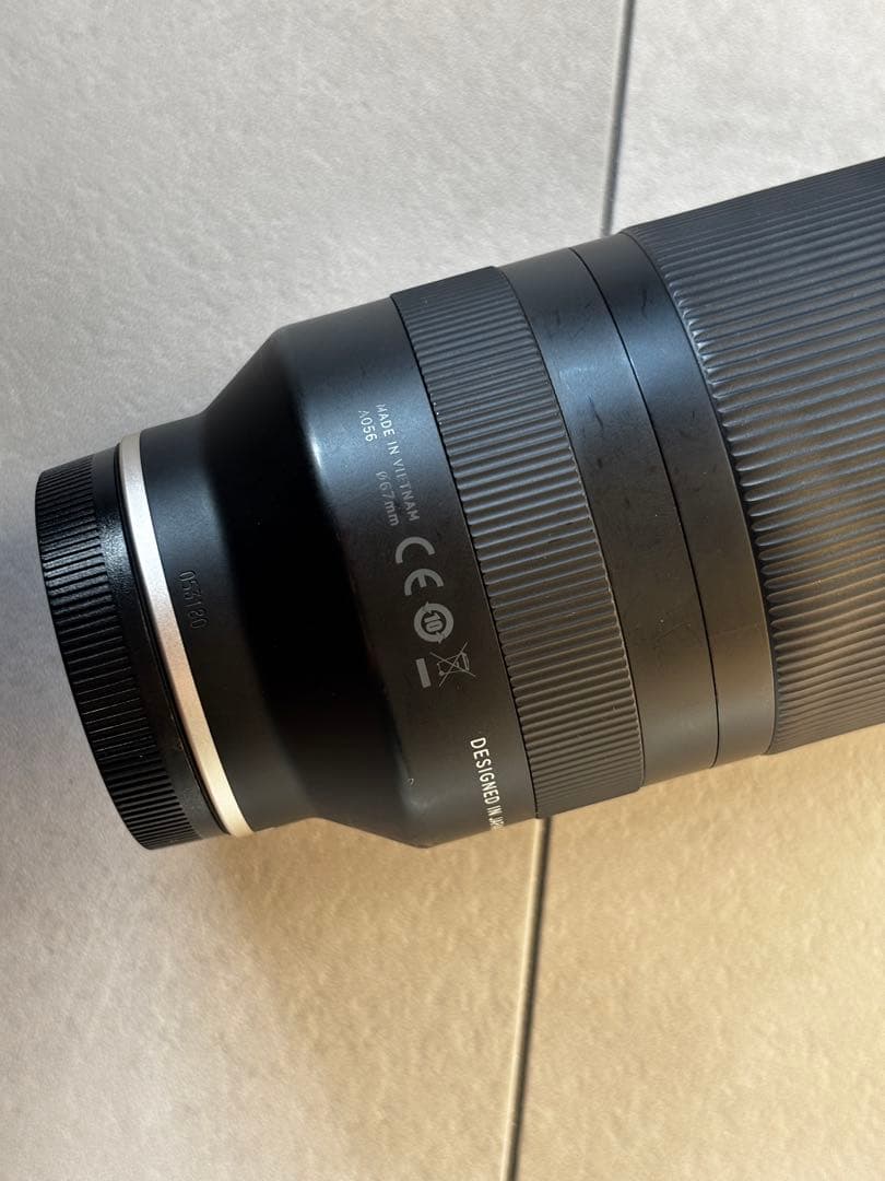 【完品】TAMRON 70-180mm F/2.8 Di III VXD