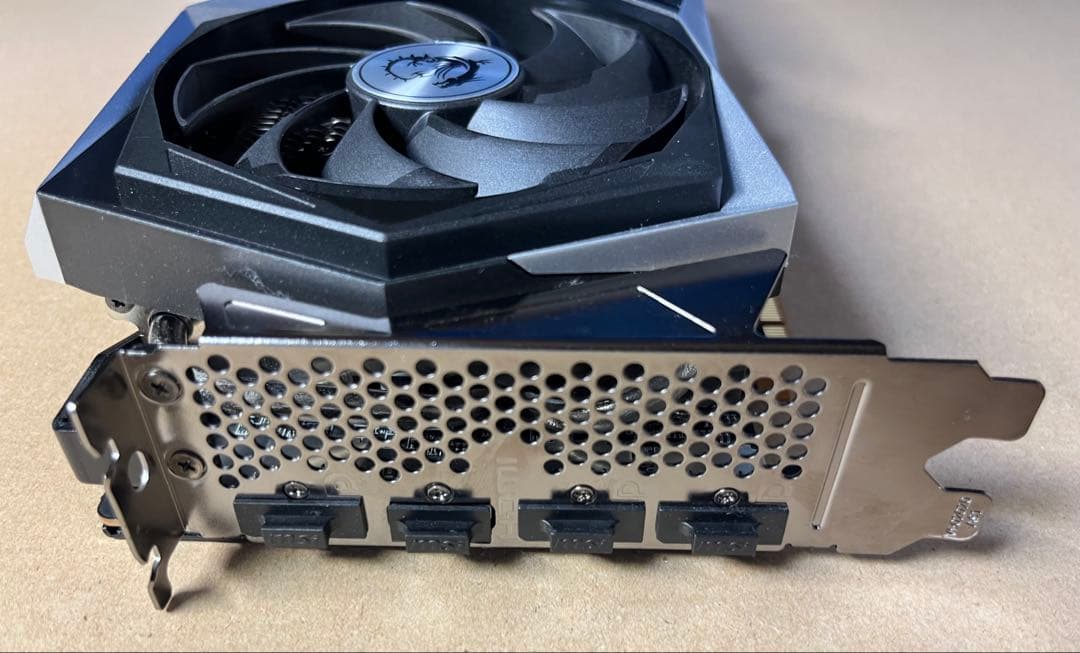 グラフィックボード・グラボ・ビデオカード MSI Radeon RX 6600 XT GAMING X 8G