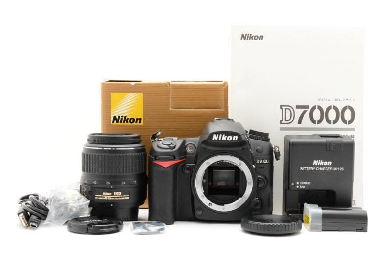 デジタルカメラ Nikon D7000,AF-S NIKKOR 18-55 f/3.5-5.6G