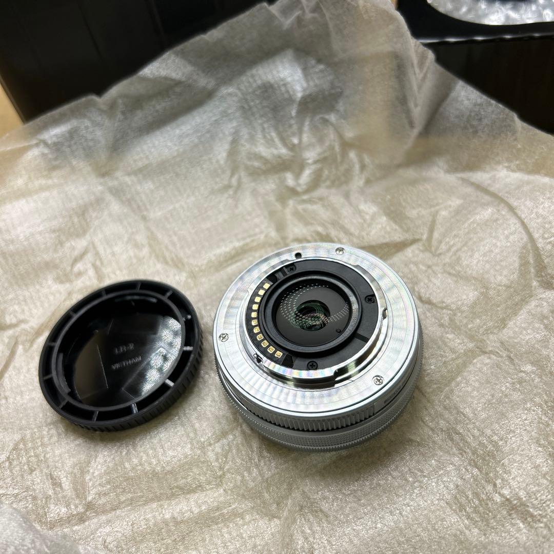 デジタルカメラ OLYMPUS PEN E-P7 14-42mm EZ