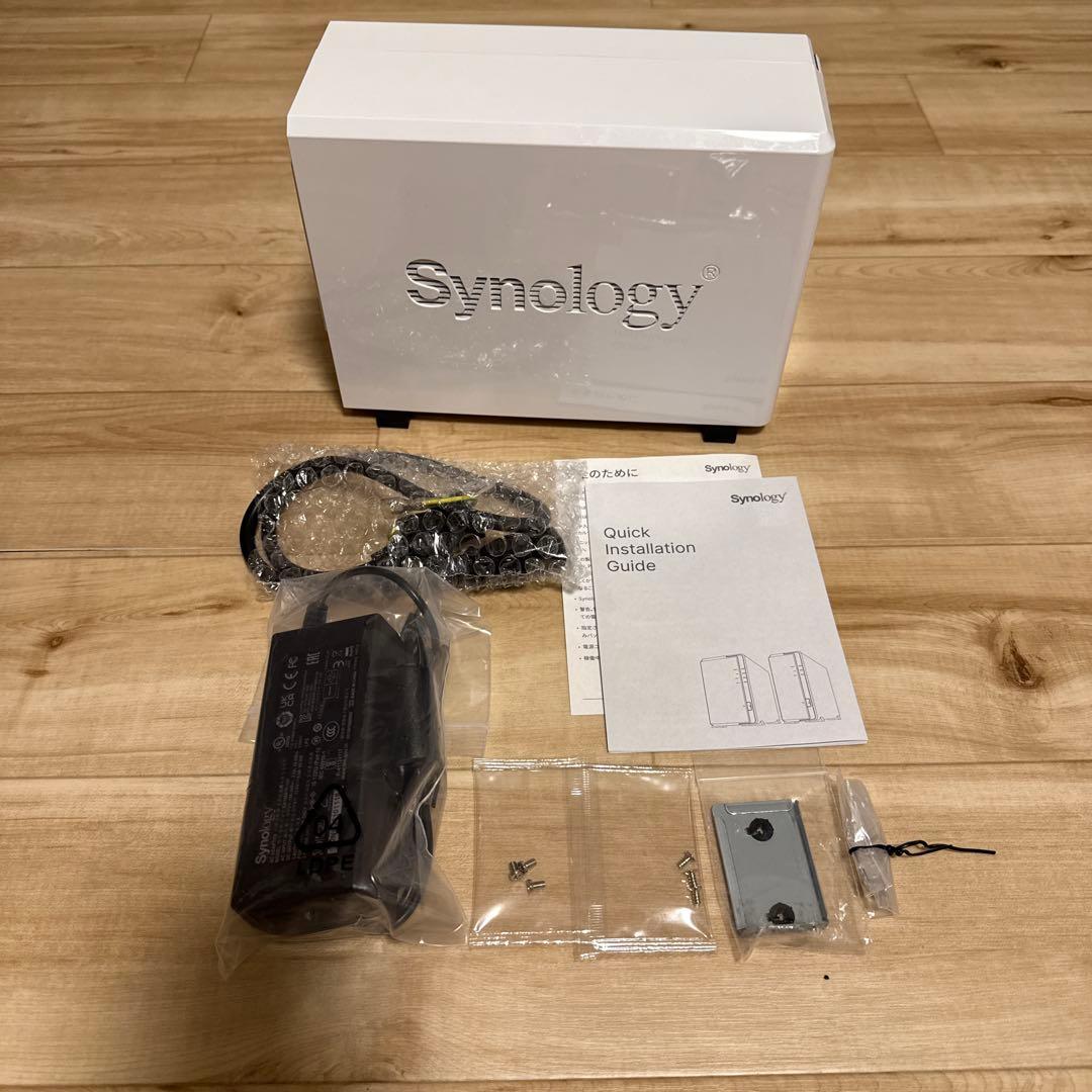 HDD 6TB 2台付属　Synology NAS 2ベイ DS223j