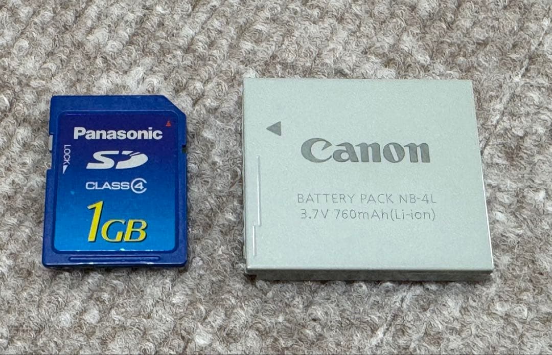 Canon IXY ゴールド コンパクトデジタルカメラ　610F 動作確認済み