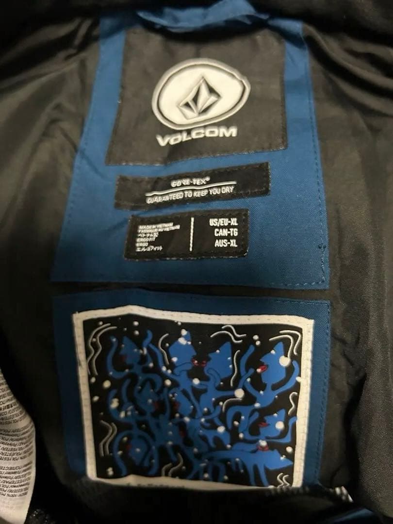 VOLCOM アーサーロンゴ GORE-TEX XL 新品　上下セット。