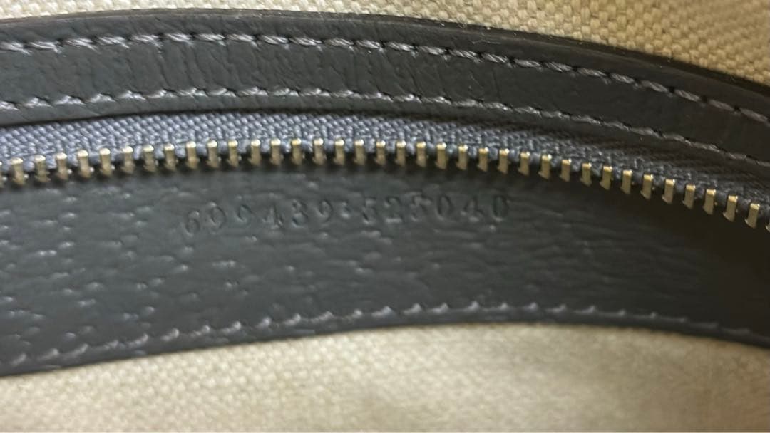 【大幅値下げ】GG メッセンジャー&クロスボディバッグ