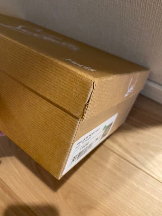 クリスチャンルブタン・パンプス・PIGALLE85