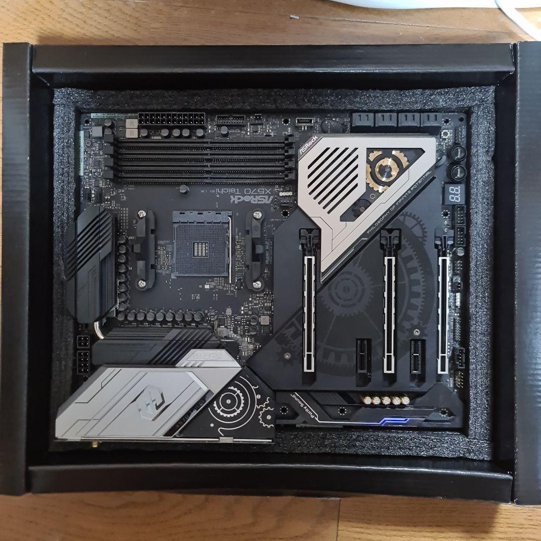 ASRock X570 TAICHI マザーボード