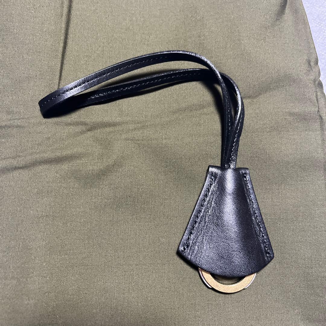 aniary アニアリ アンティークレザー ボディバッグ ブラック