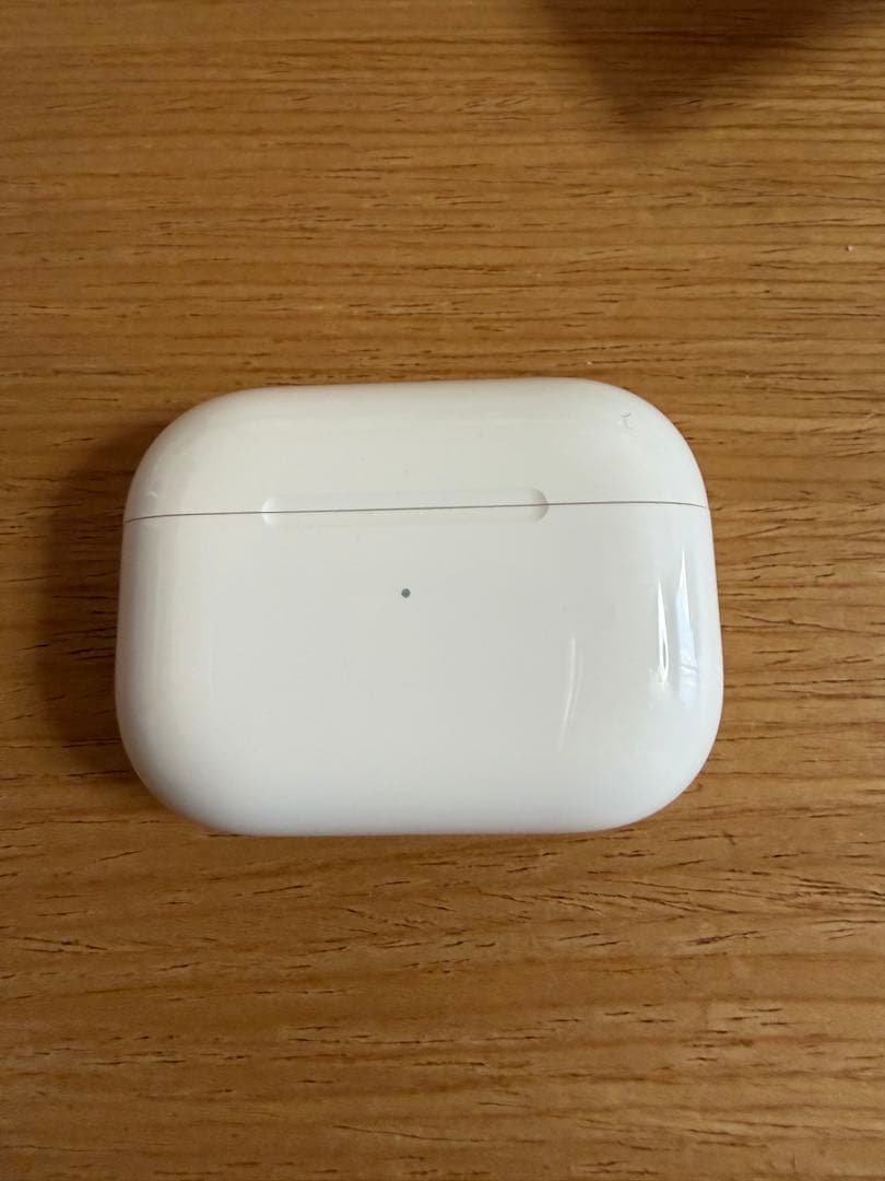 Apple AirPods Pro 2（Lightning端子モデル）