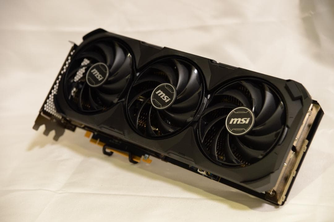 グラフィックボード・グラボ・ビデオカード MSI GeForce RTX 4070Ti Super Ventus 3x