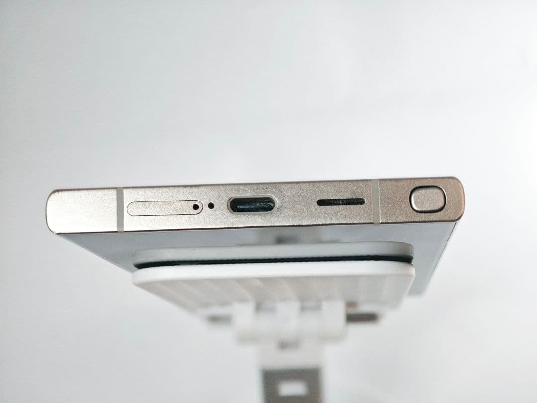 【Aランク】Galaxy S24Ultra 512GB 韓国版 チタニウムグレー