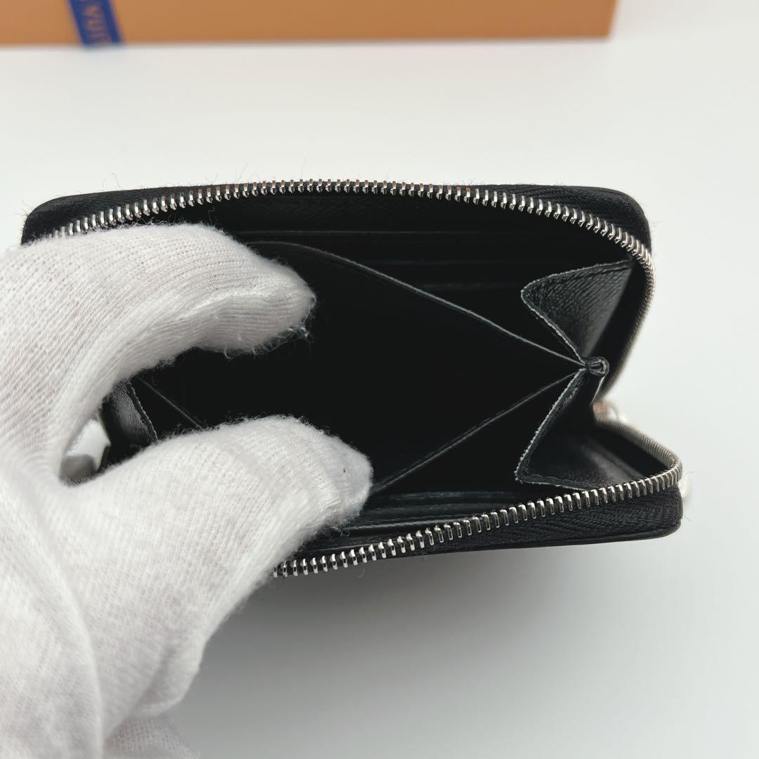 美品 ルイヴィトン ジッピー パース エピ 小銭入れ RFID A0006