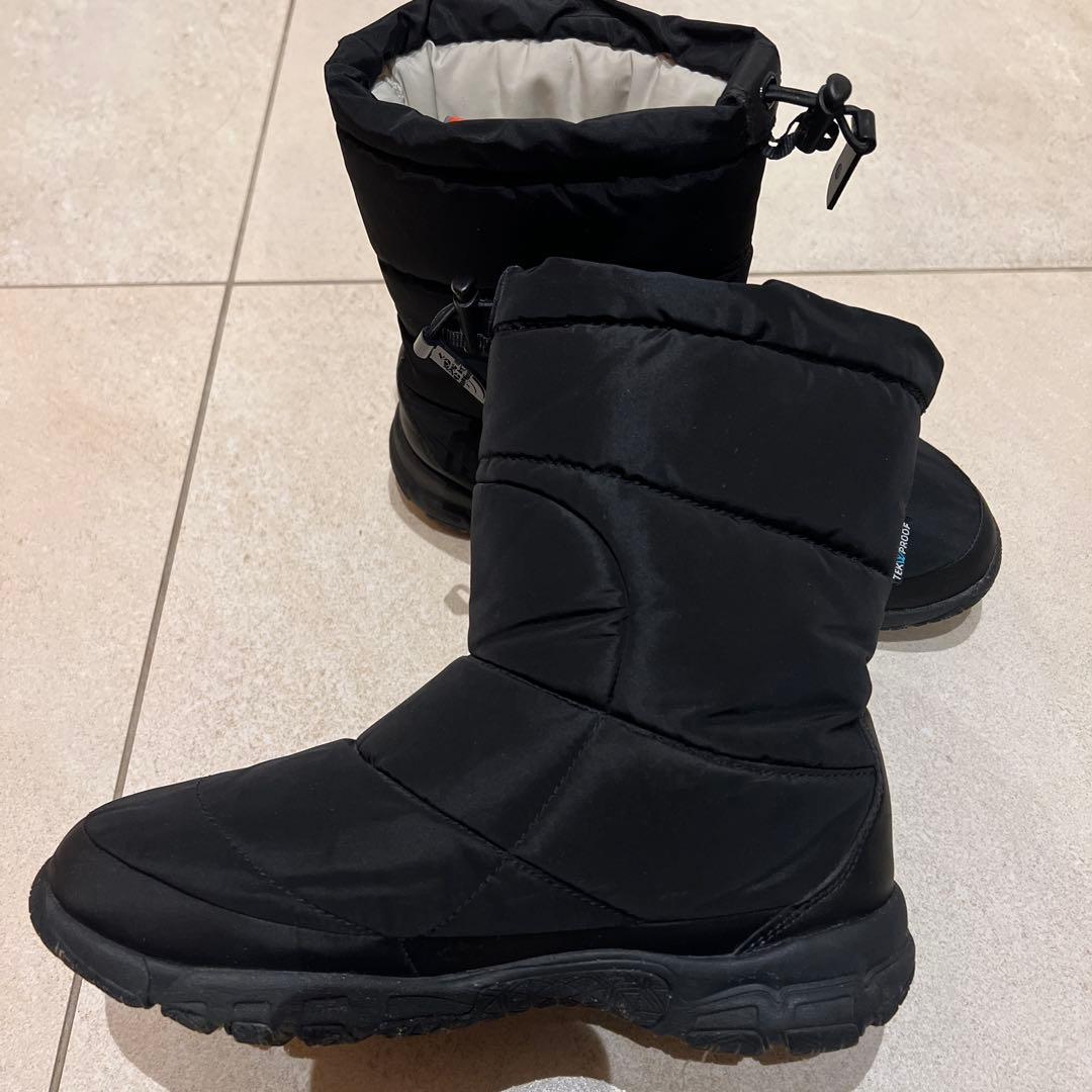 靴 THE NORTH FACE NUPTSE LITE2 24.0cm