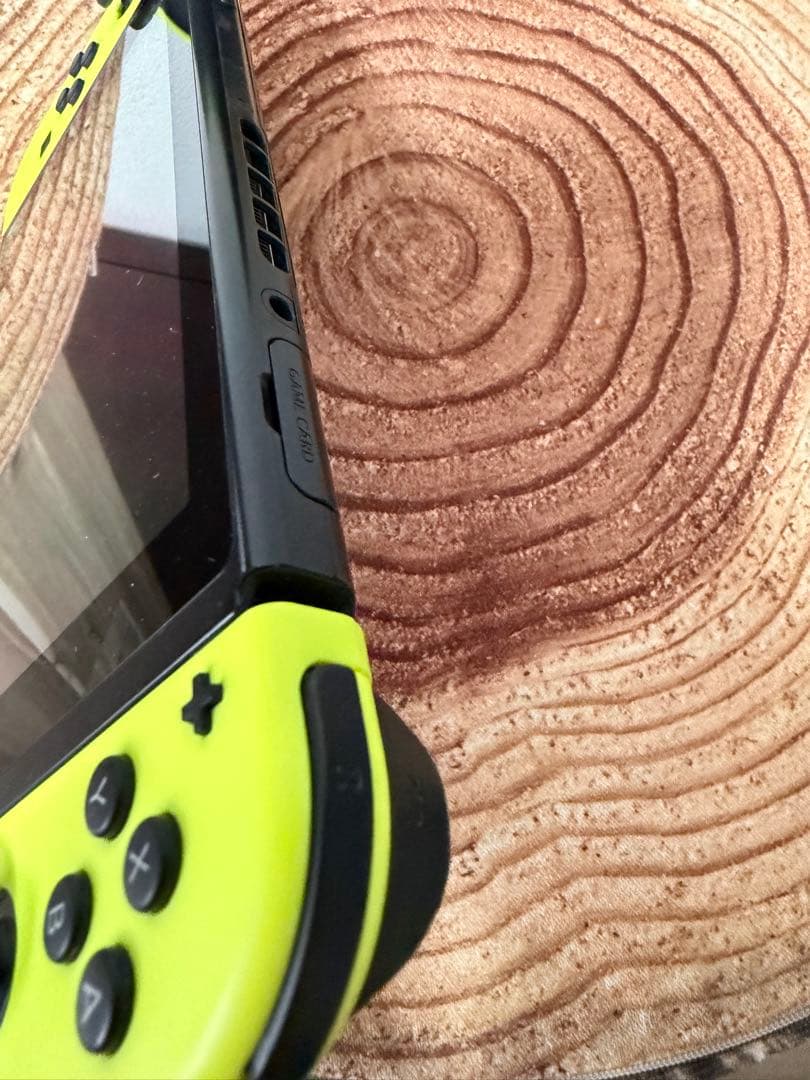 Nintendo Switch ニンテンドースイッチ本体　YEL/YEL 箱無し