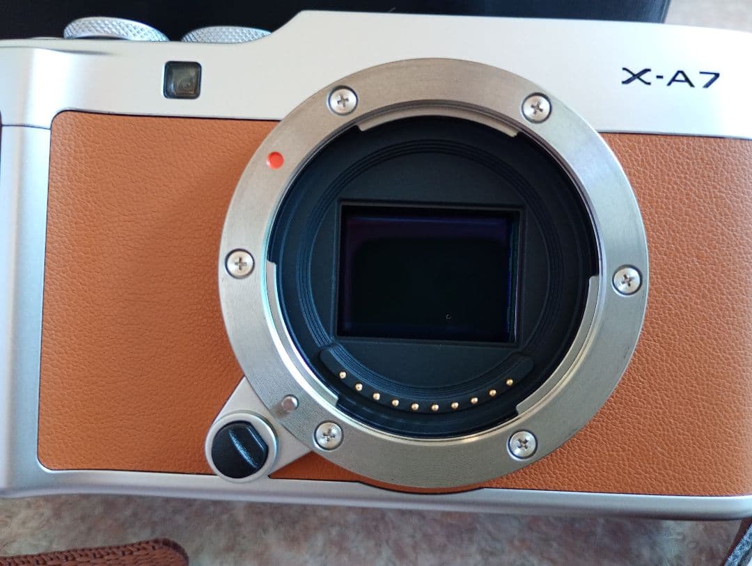 Fujifilm X-A7 ミラーレス一眼