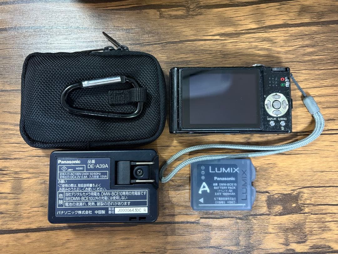 LUMIX DMC-FX37 10メガピクセル コンパクトデジタルカメラ