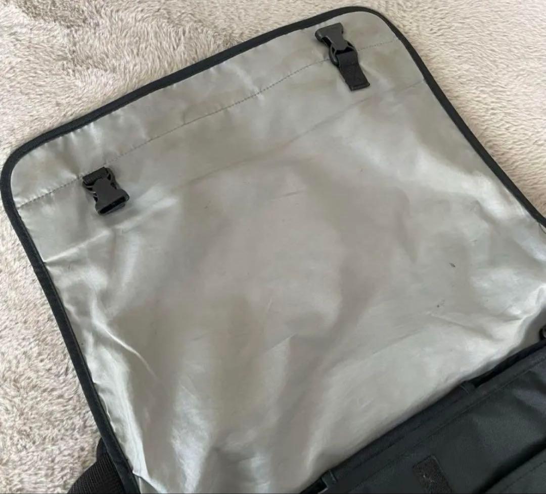 早い者勝ち★Patagonia メッセンジャーバッグ ショルダー 黒