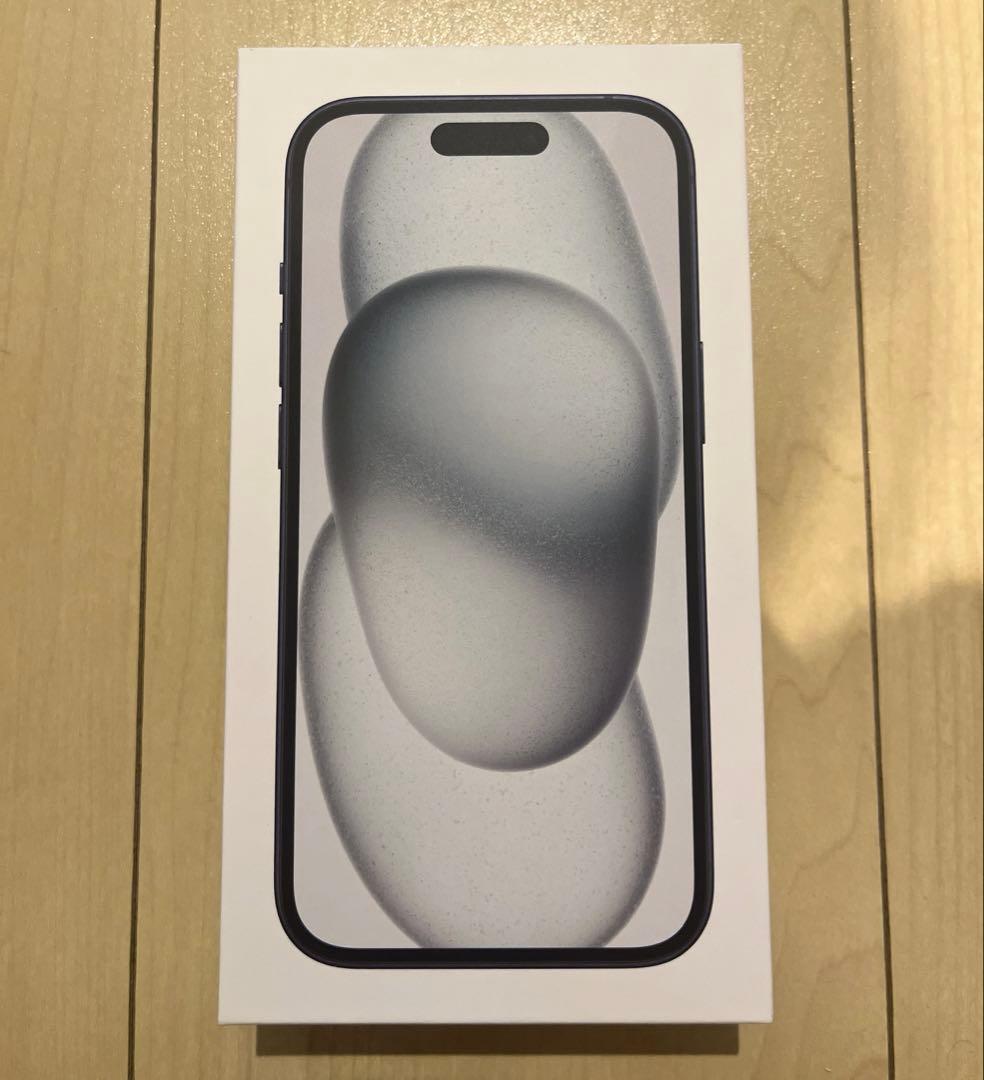 iPhone 15 128GB ブラック　本体　値下げしました！
