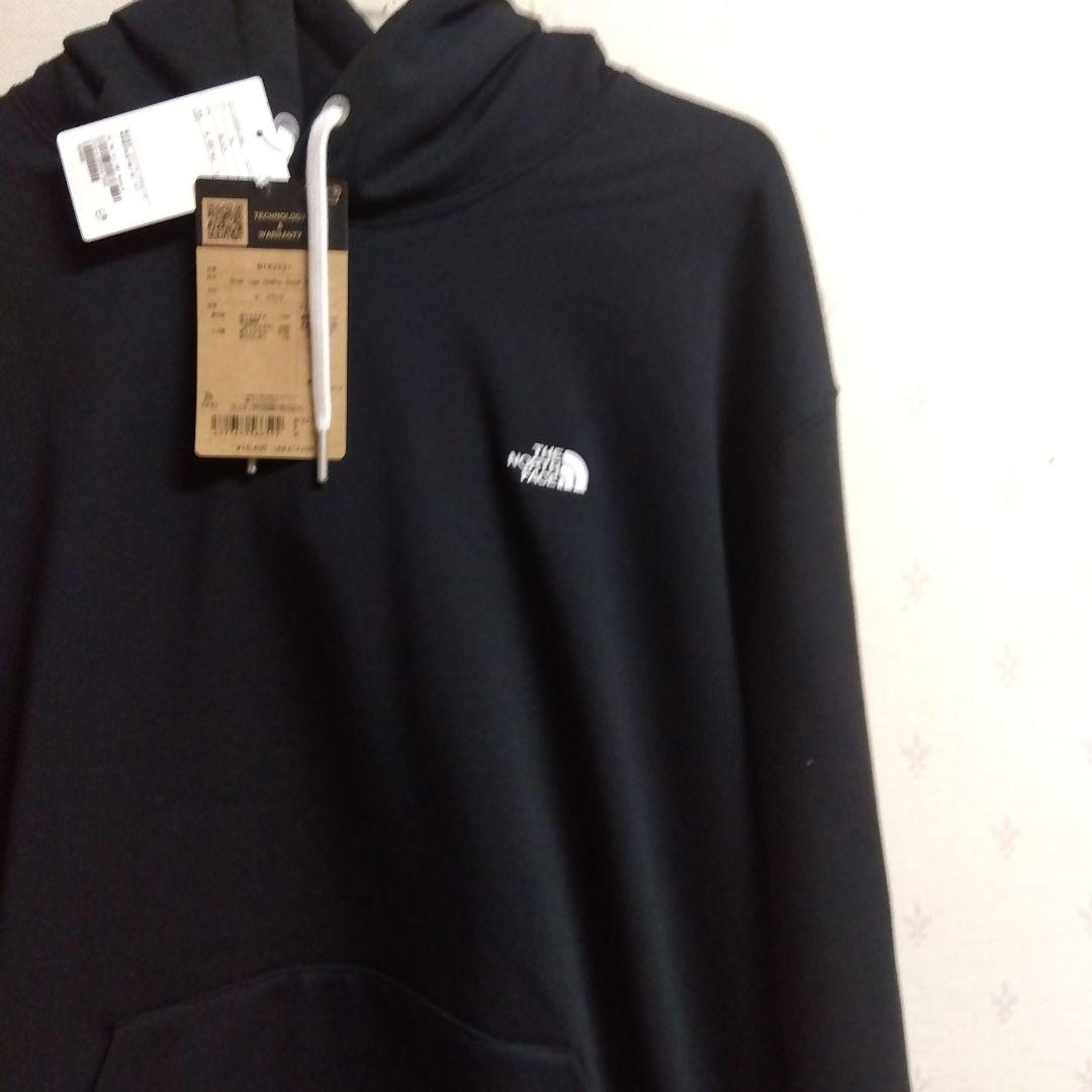 新品タグ付きTHE NORTH FACE ブラック パーカー