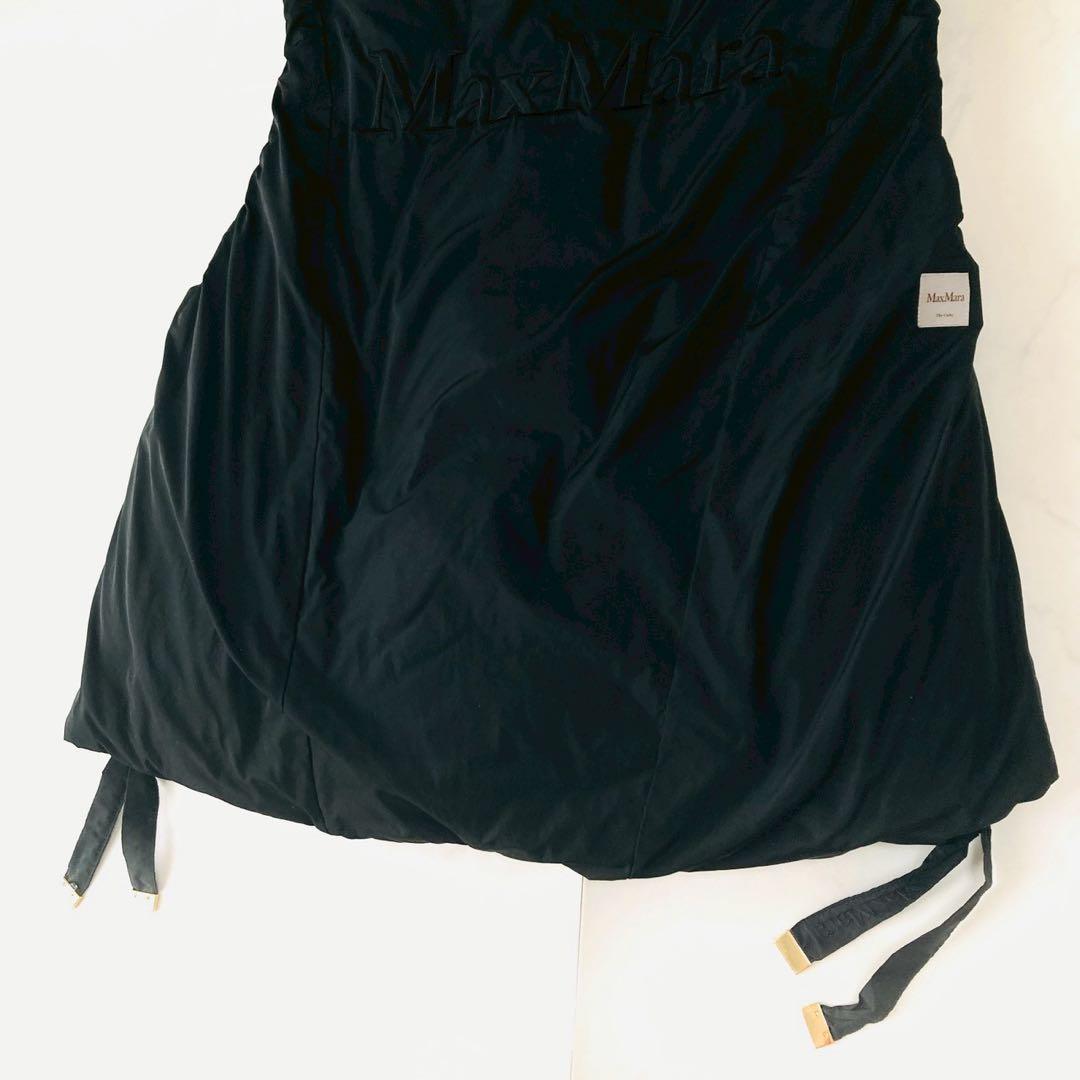 マックスマーラ　キューブ　リバーシブル　ダウンジレ　金ボタン　ロゴ刺繍　40