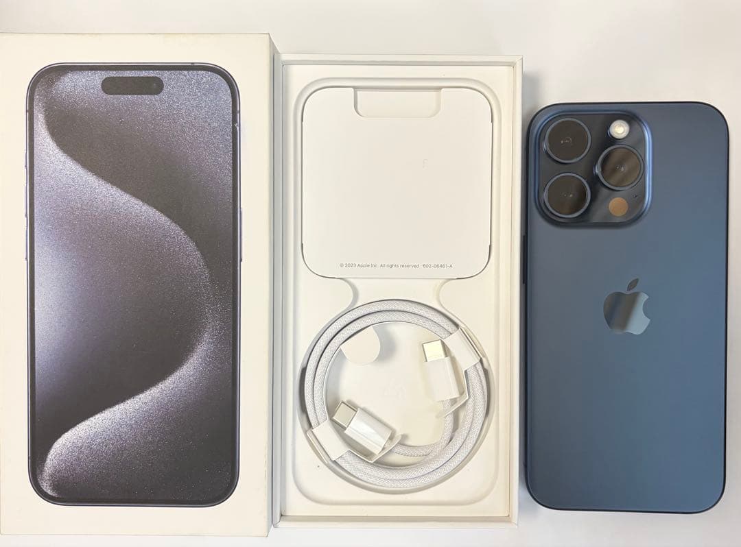 iPhone15Pro 256GBブルーチタニウム 付属品付き SIMフリー