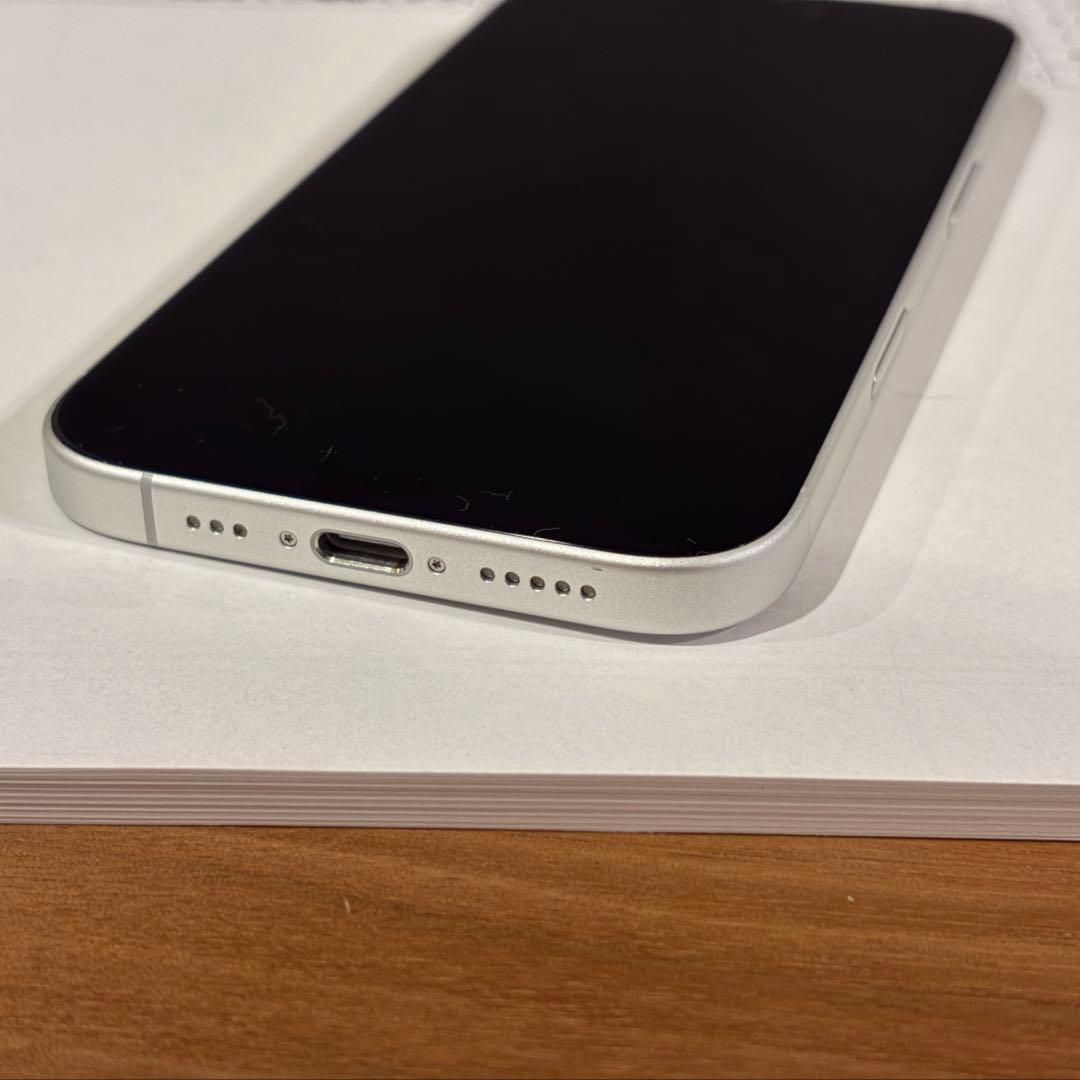 iPhone 16 128GB ホワイト 本体 SIMフリー