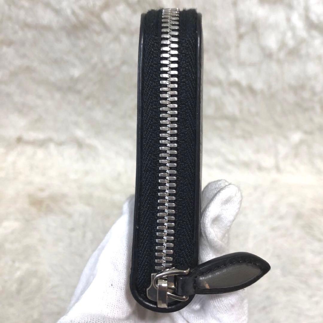 未使用✨ベルルッティ レザー　ラウンドファスナー　長財布