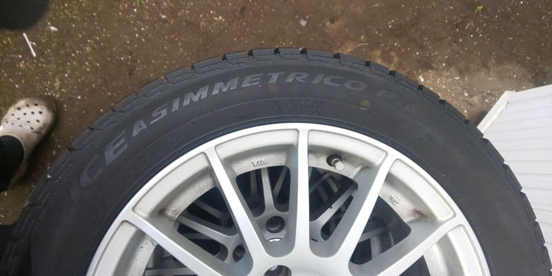 スタッドレス 205/55R16 4本 f30 f31 f34 e90他