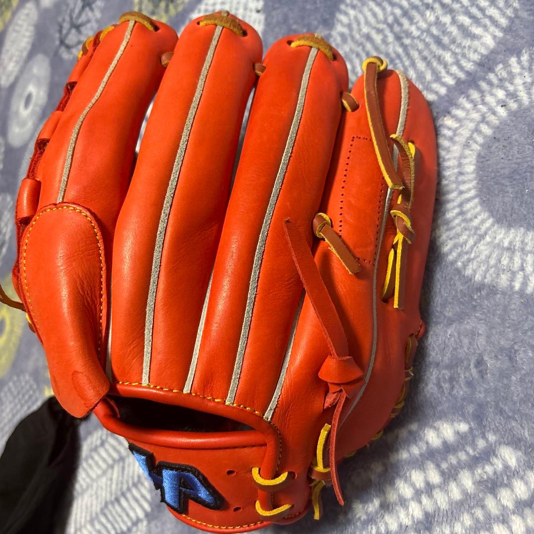 み*な様 ハタケヤマ ピッチャー左用硬式グローブ