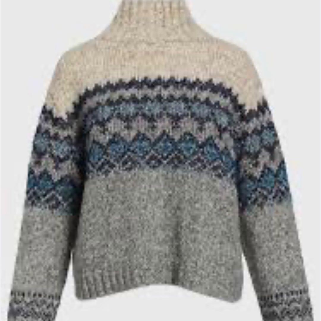 Weekend Max Mara タートルネック ジャガードニットセーター