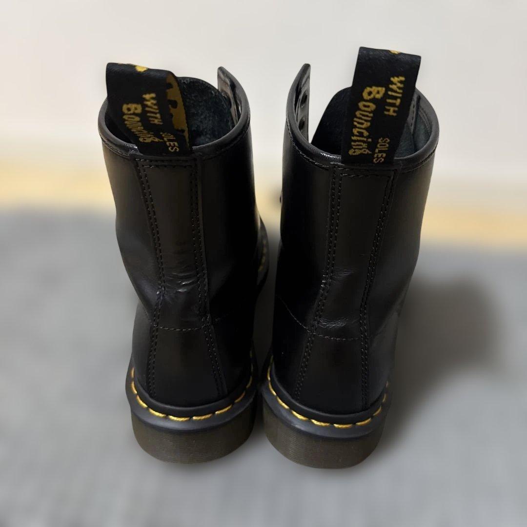 い*で様 Dr.Martens 8ホールブーツ