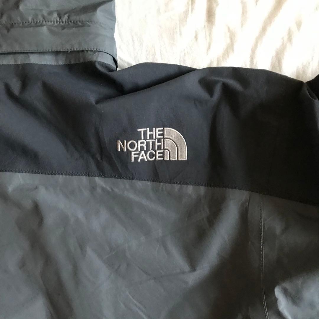 THE NORTH FACE SUMMIT SERIESマウンテンパーカー