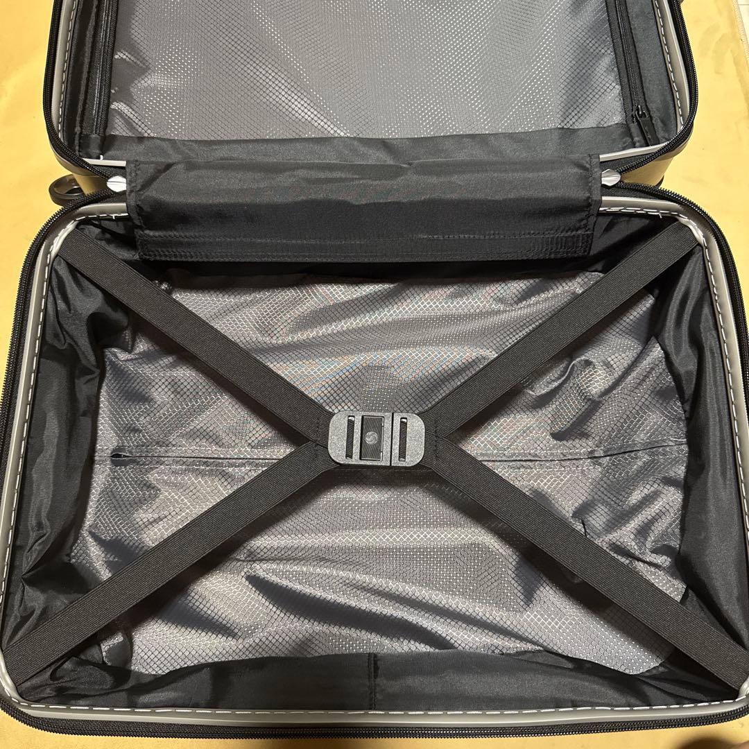 [サムソナイト] キャリーケース EVOA スピナー55 機内持ち込み可