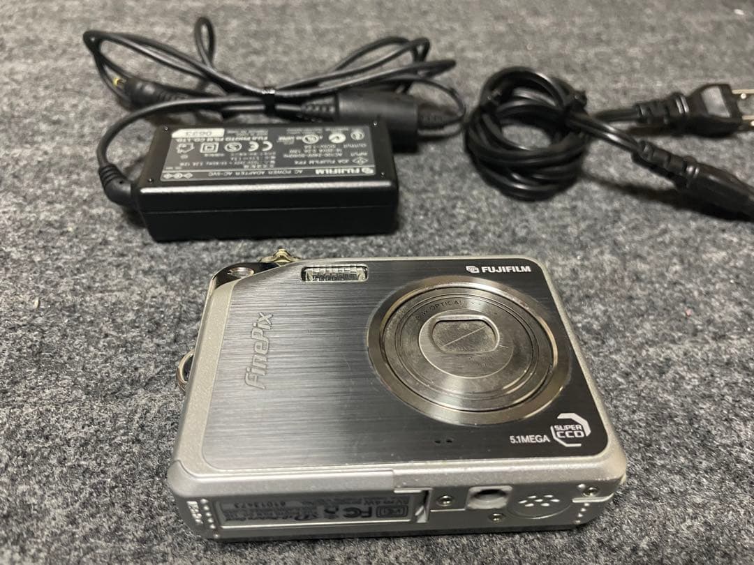 【動作確認済】FUJIFILM FinePix V10
