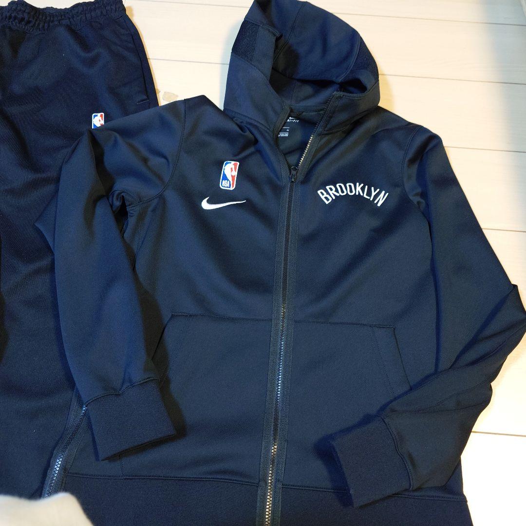 Nike Brooklyn Nets パーカーとパンツセット