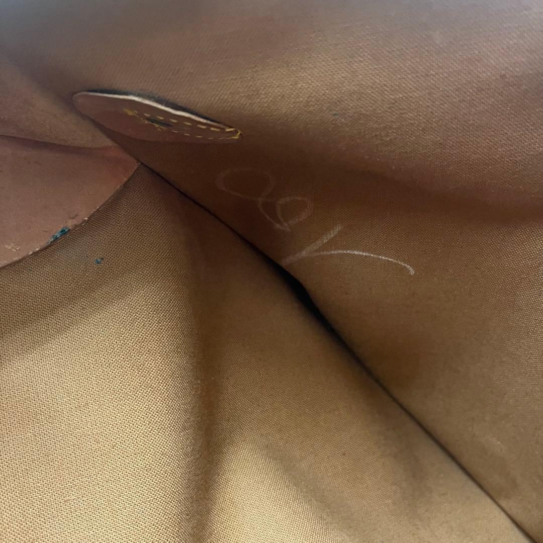 レア希少 LOUIS VUITTON モノグラム サックドゥ ポルト マントー