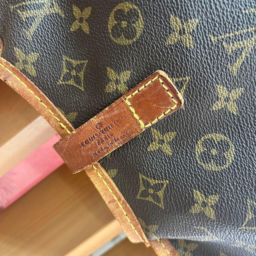 レア希少 LOUIS VUITTON モノグラム サックドゥ ポルト マントー