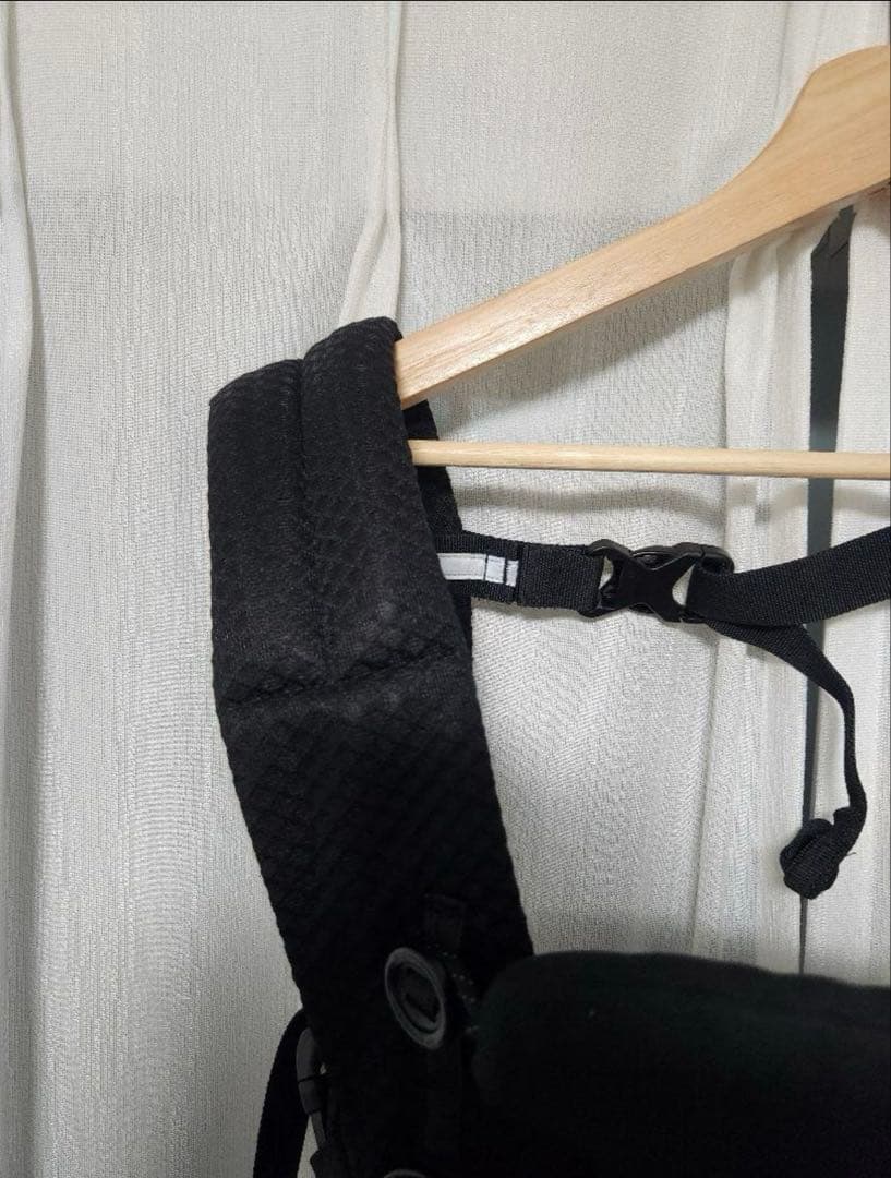 ergobaby omni breeze 黒　美品　ポーチ付き