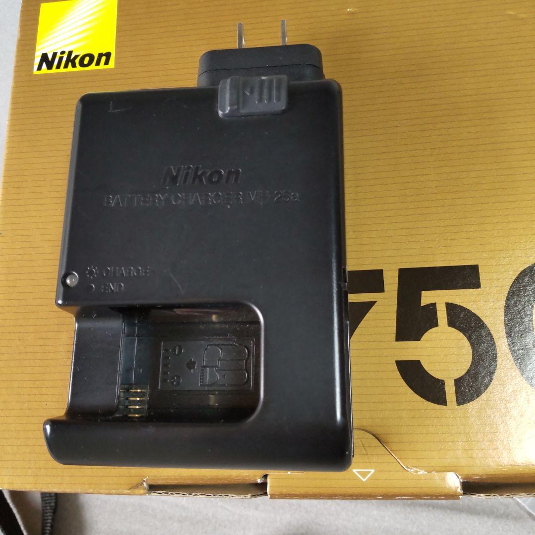 ニコン D7500 ボディ