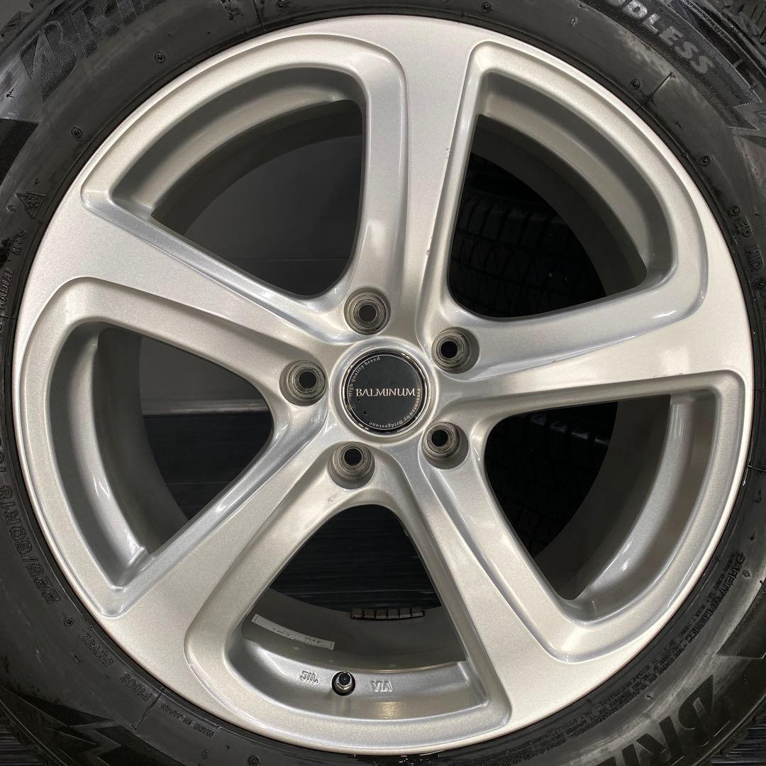 バリ溝‼️ブリヂストンブリザックスタッドレスセット225/60R18ハリアー等