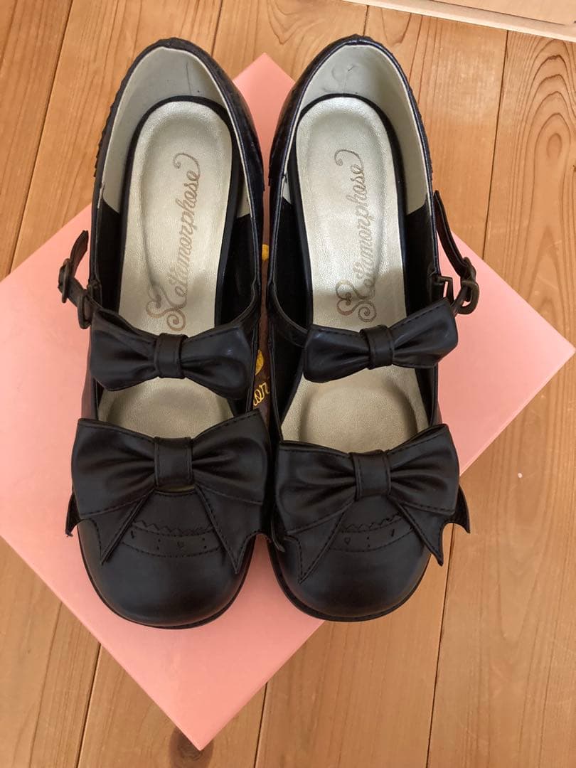 メタモルフォーゼ リボンストラップシューズ LL 黒