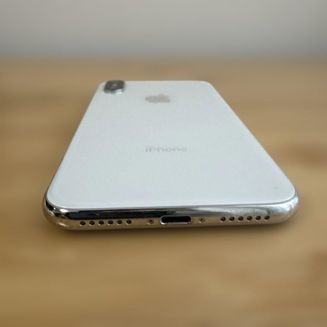 iPhone X 256GB シルバー MQC22J/A