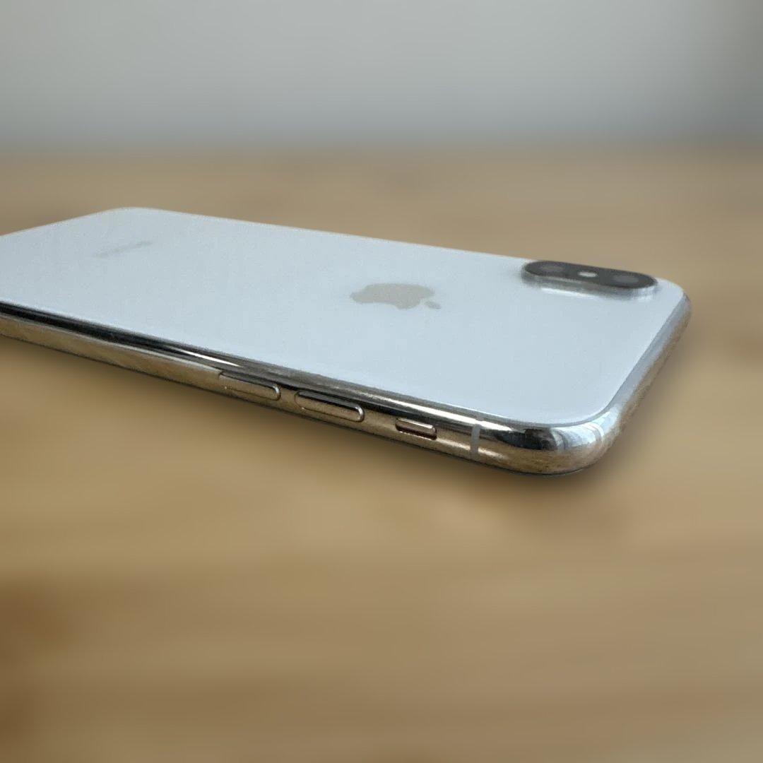 iPhone X 256GB シルバー MQC22J/A