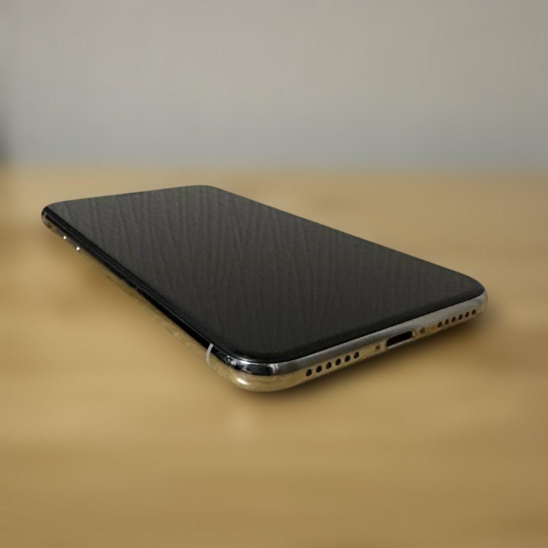 iPhone X 256GB シルバー MQC22J/A