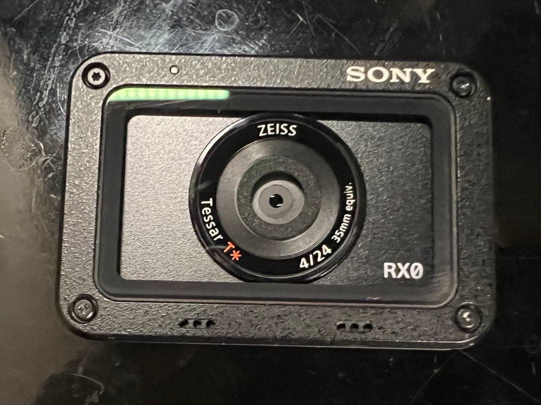 SONY サイバーショット DSC-RX0