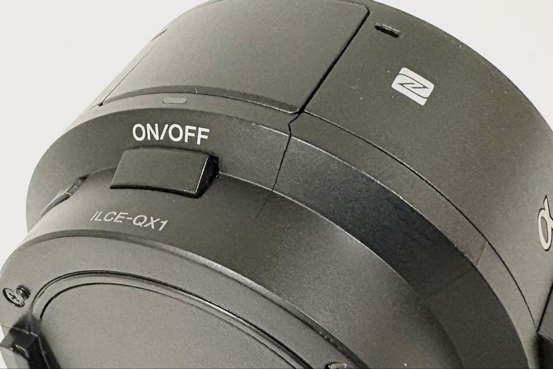 ソニー SONY ILCE-QX1 + 16-50mm レンズスタイルカメラ