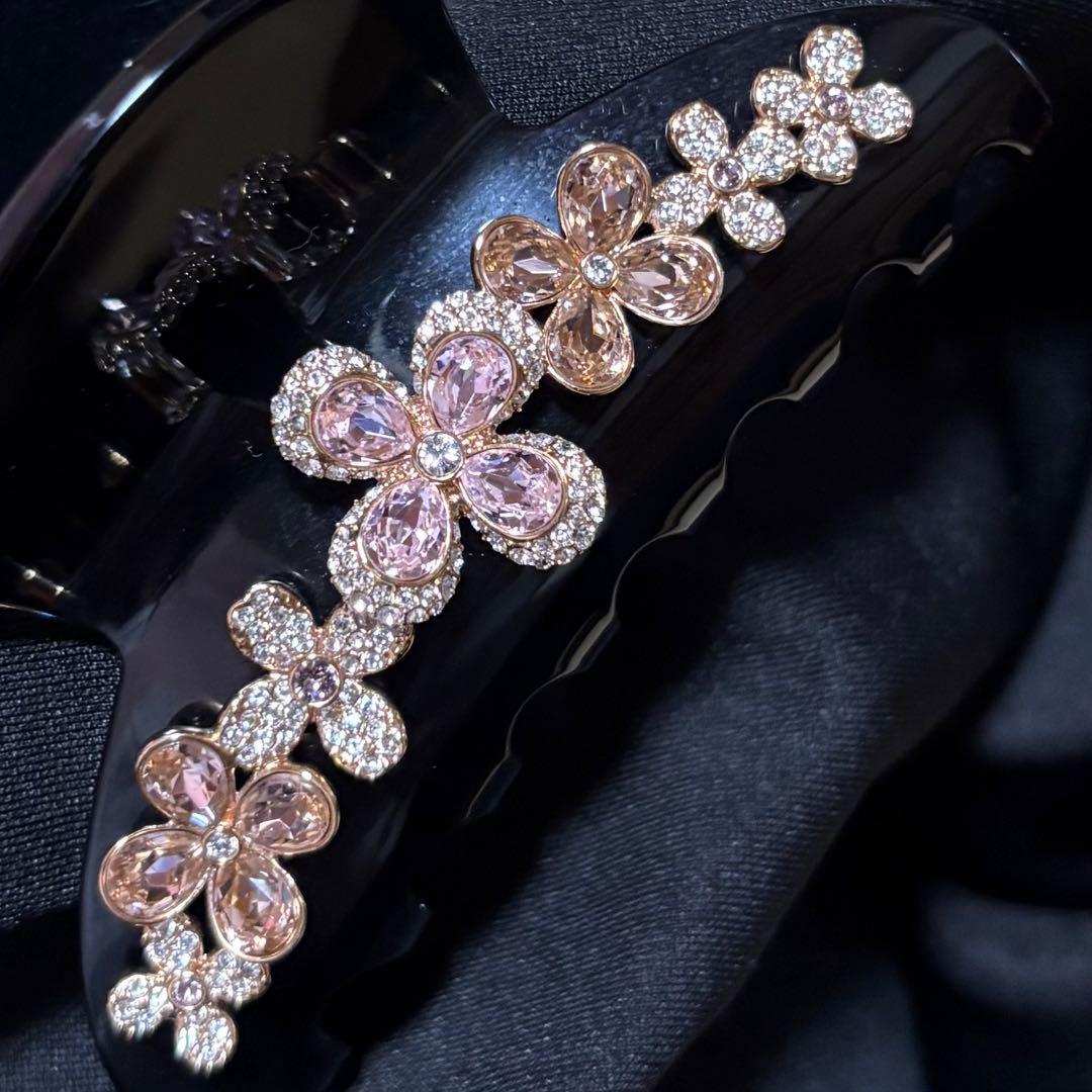 SWAROVSKI ヘアクリップ フラワーモチーフ ラインストーン パヴェ