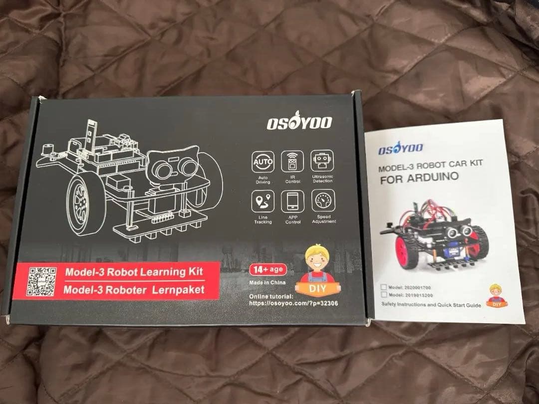 【おまけ付】Arduino Uno R3 カーキット＋ Uno R4 WiFi