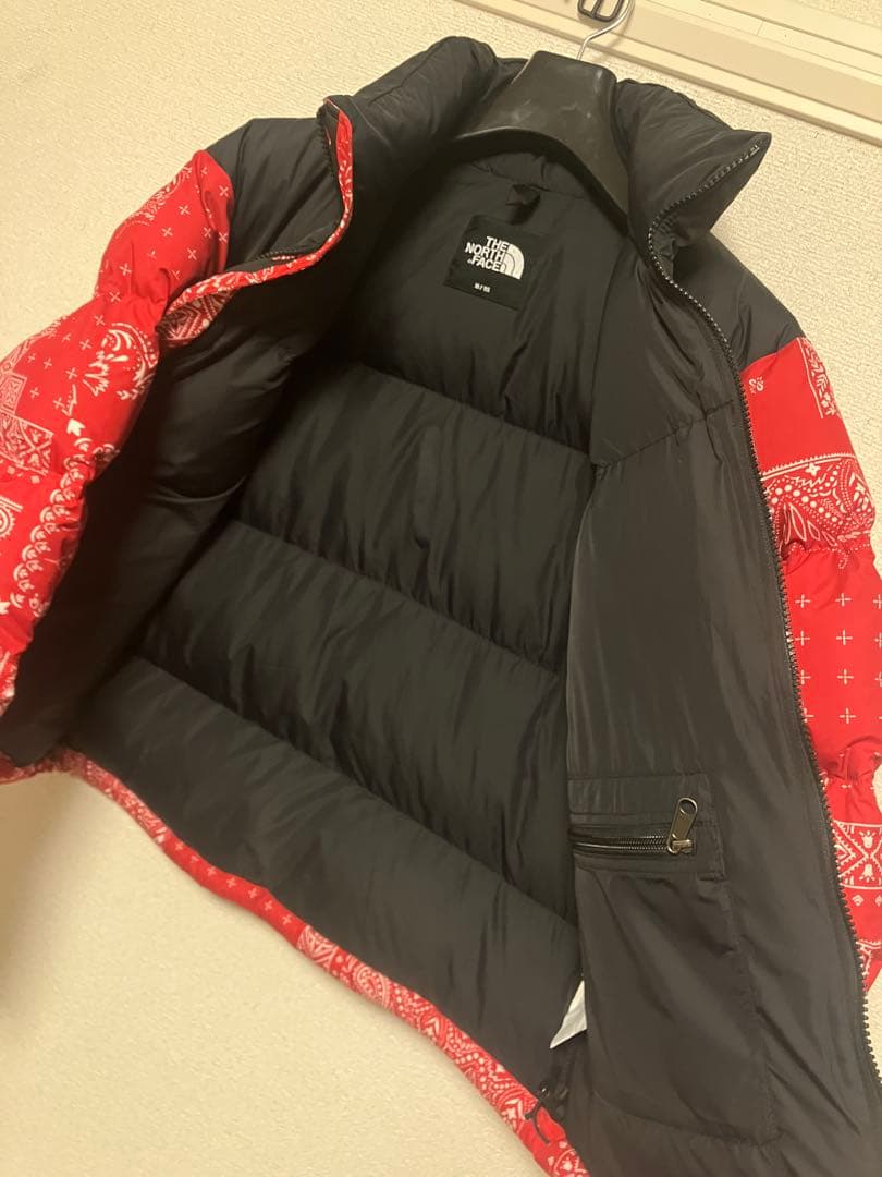日本未入荷　ノースフェイス　バンダナ柄　ヌプシジャケット　M