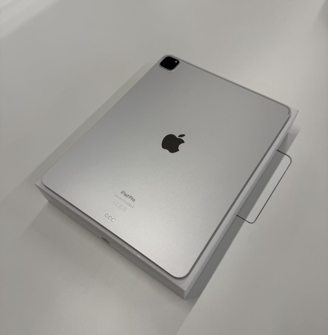 【未使用】M2 iPad Pro 第6世代 12.9インチ 128GB