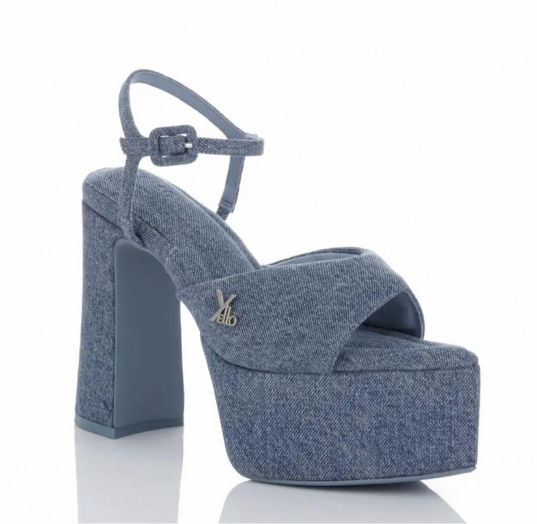 靴 YELLO SASSY CHUNKY HEEL SANDALS